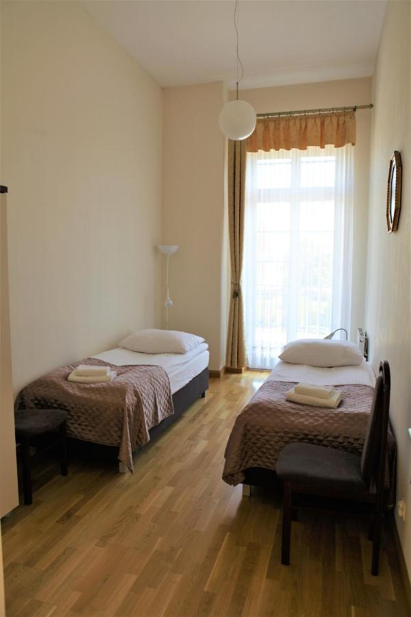 Dom Notre Dame Bed & Breakfast วรอตซวาฟ ภายนอก รูปภาพ