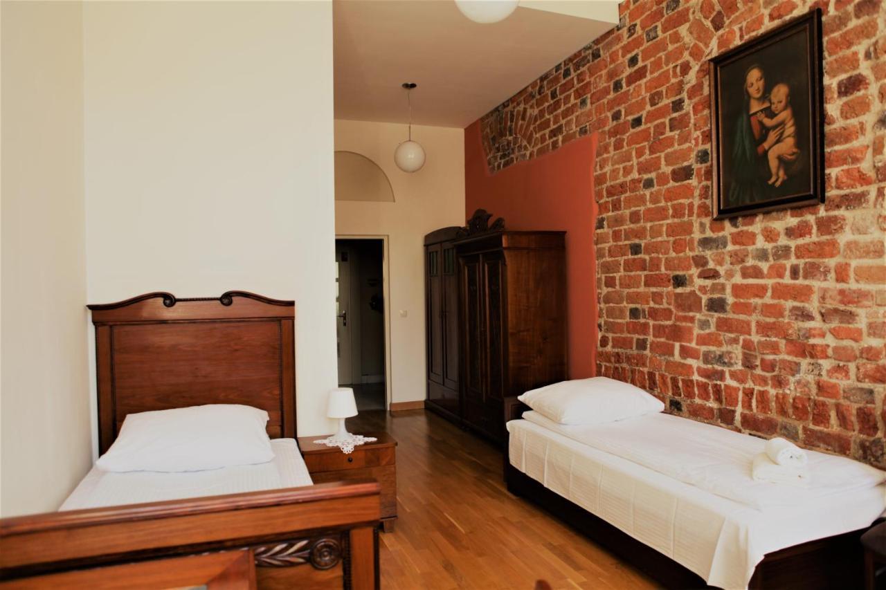 Dom Notre Dame Bed & Breakfast วรอตซวาฟ ภายนอก รูปภาพ