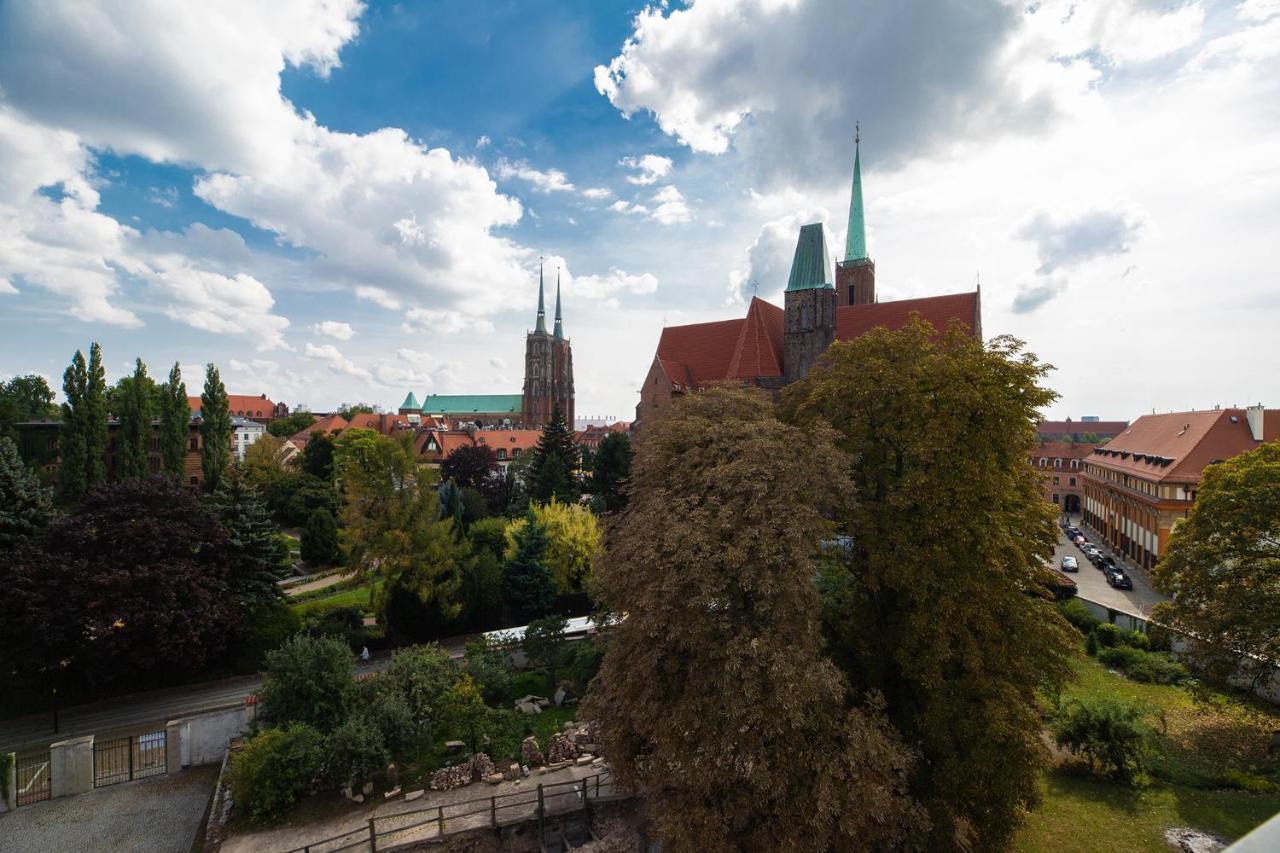 Dom Notre Dame Bed & Breakfast วรอตซวาฟ ภายนอก รูปภาพ