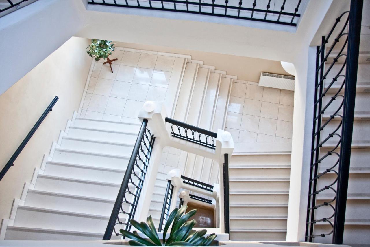 Dom Notre Dame Bed & Breakfast วรอตซวาฟ ภายนอก รูปภาพ