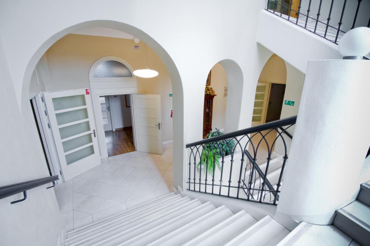 Dom Notre Dame Bed & Breakfast วรอตซวาฟ ภายนอก รูปภาพ