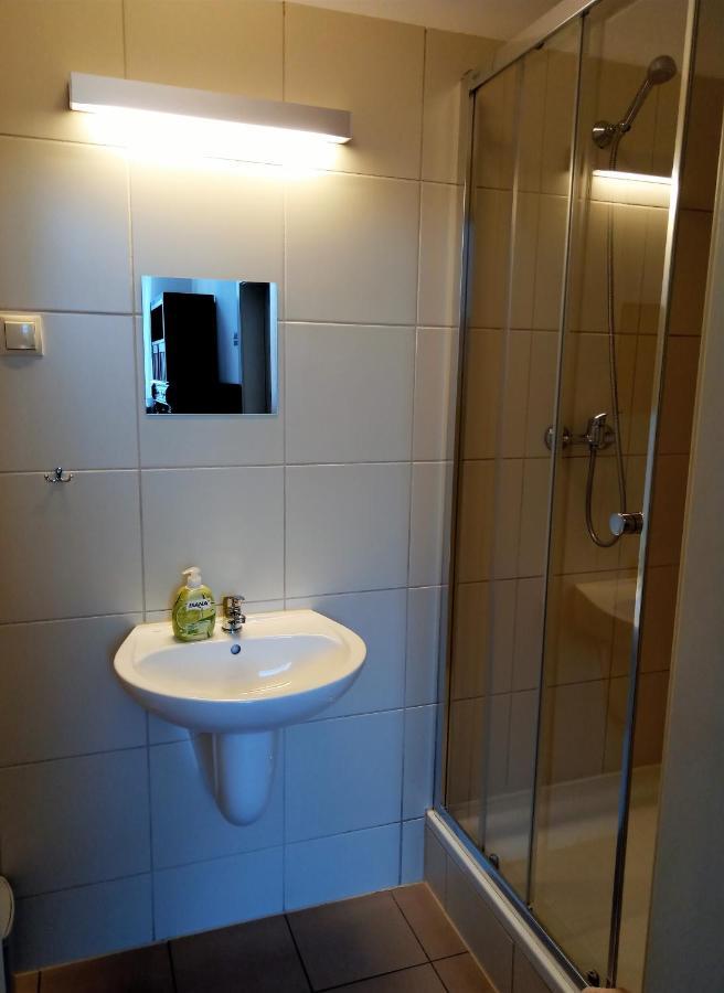 Dom Notre Dame Bed & Breakfast วรอตซวาฟ ภายนอก รูปภาพ