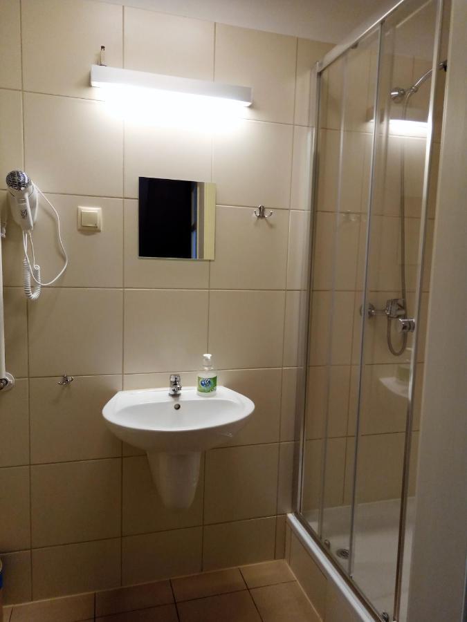 Dom Notre Dame Bed & Breakfast วรอตซวาฟ ภายนอก รูปภาพ